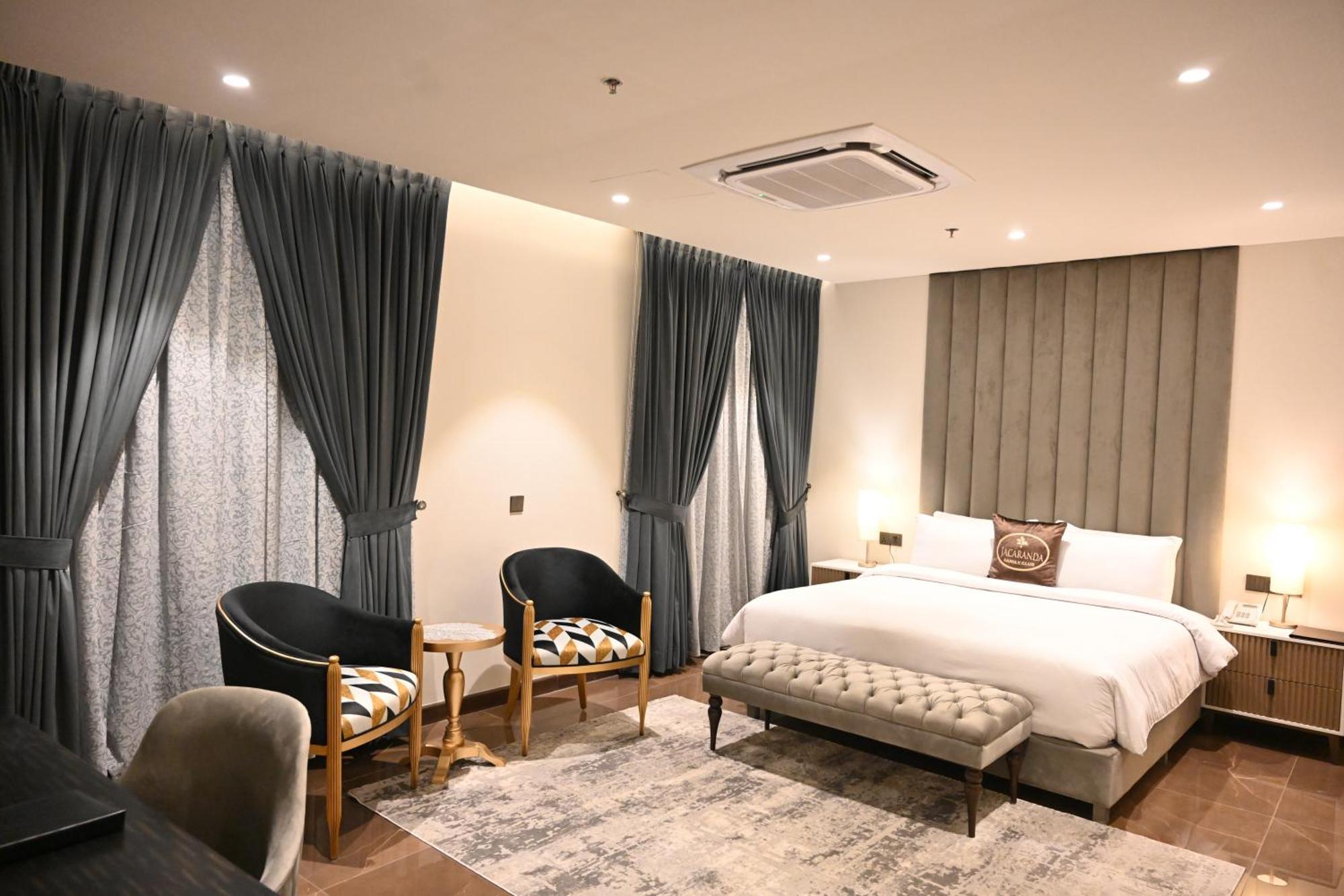 Jacaranda Heights Hotel Islamabad Ngoại thất bức ảnh