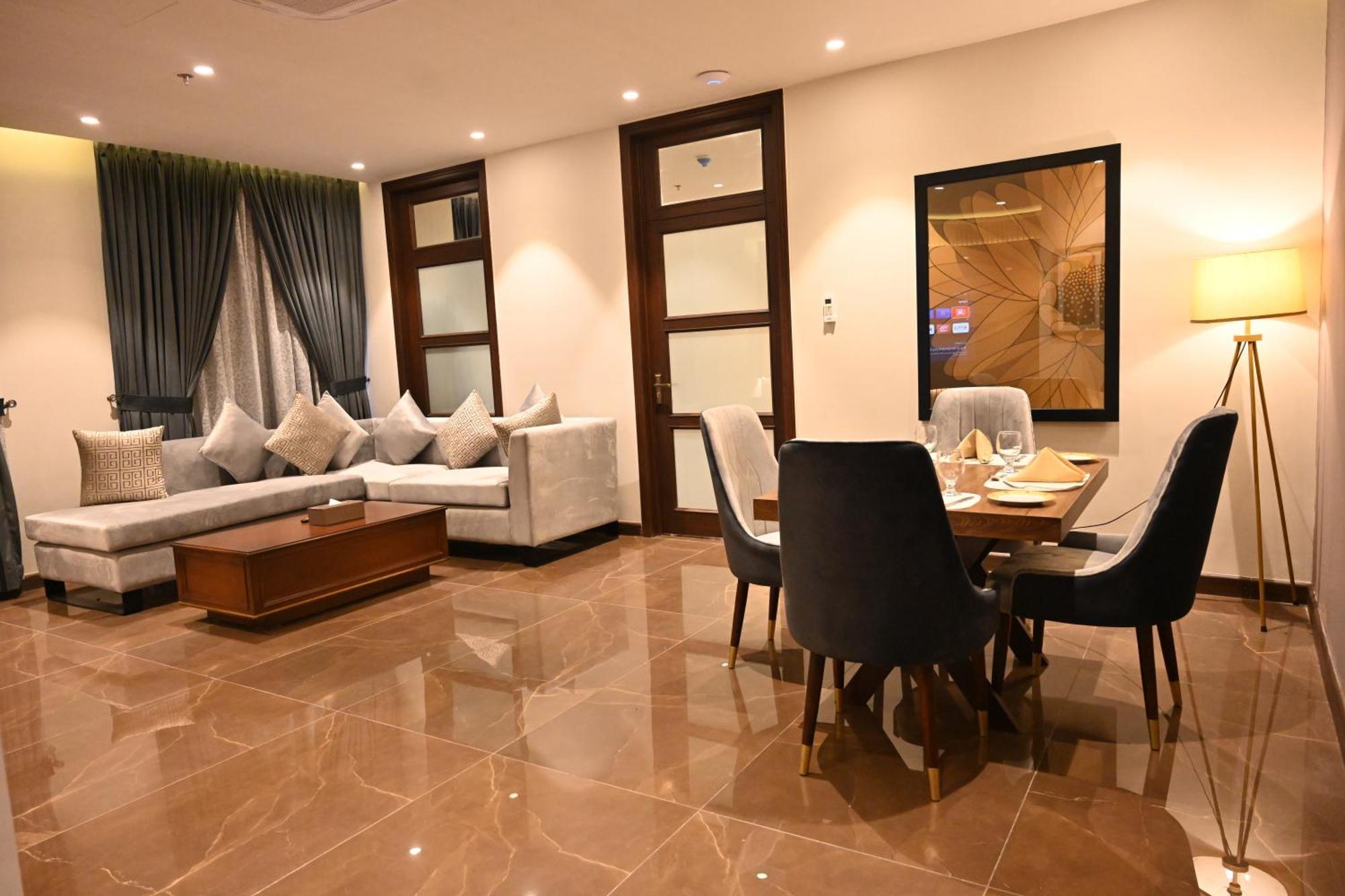 Jacaranda Heights Hotel Islamabad Ngoại thất bức ảnh