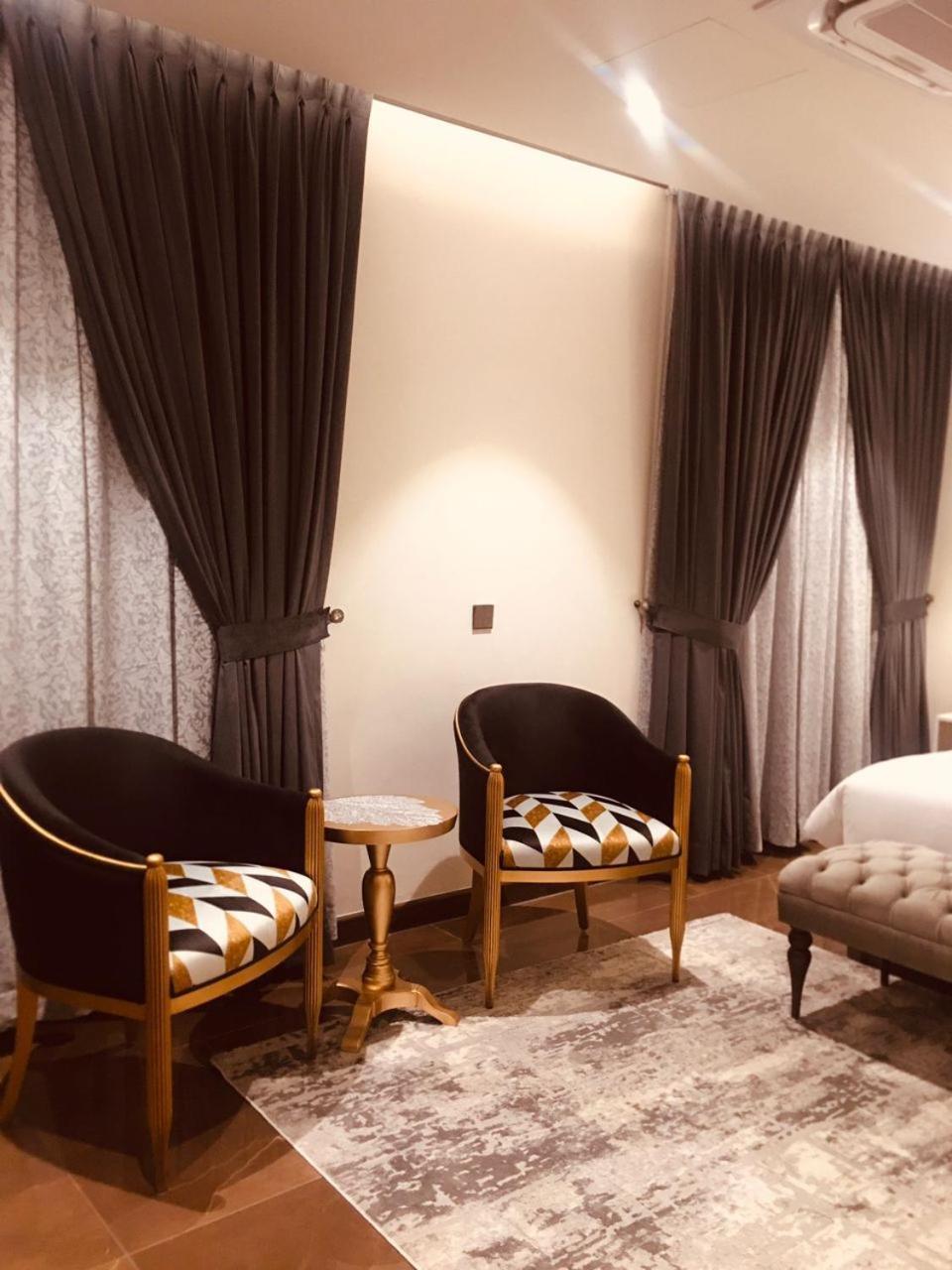 Jacaranda Heights Hotel Islamabad Ngoại thất bức ảnh