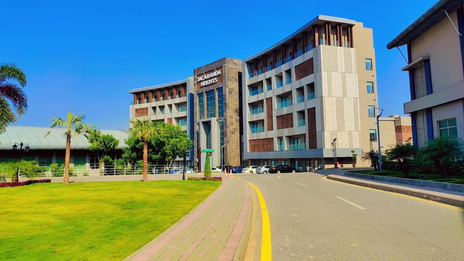 Jacaranda Heights Hotel Islamabad Ngoại thất bức ảnh