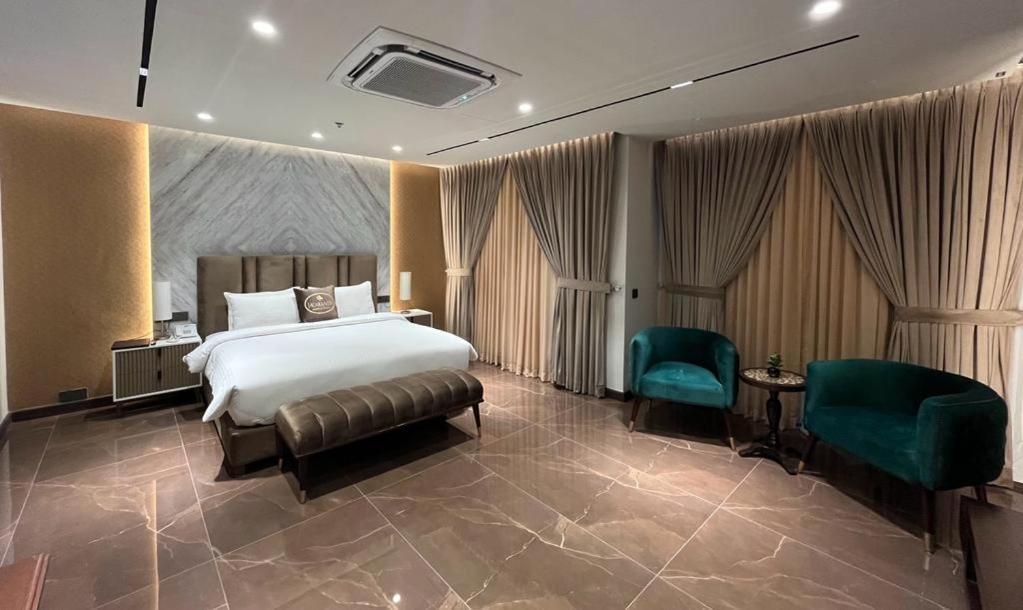 Jacaranda Heights Hotel Islamabad Ngoại thất bức ảnh